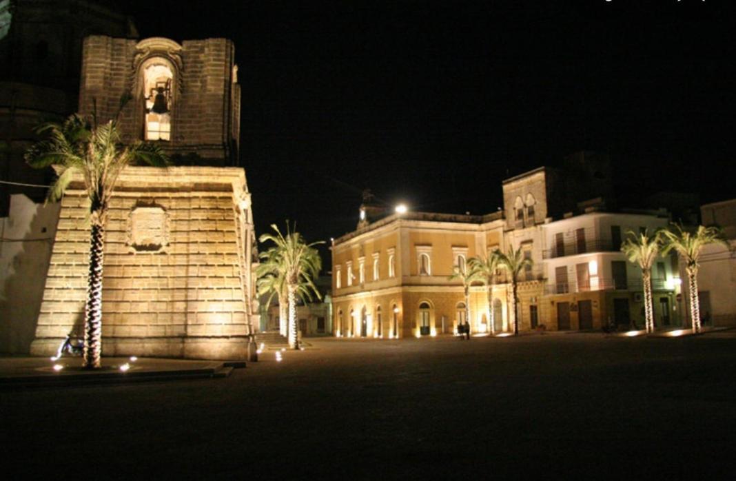 Casa Vacanze Campi Salentina Esterno foto
